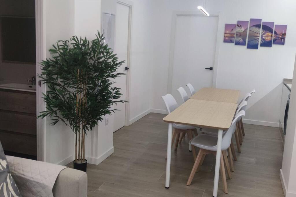 Apartamento 4 Habitaciones 2 Banos Ciudad De Las Ciencias Vt-55209-V Βαλένθια Εξωτερικό φωτογραφία